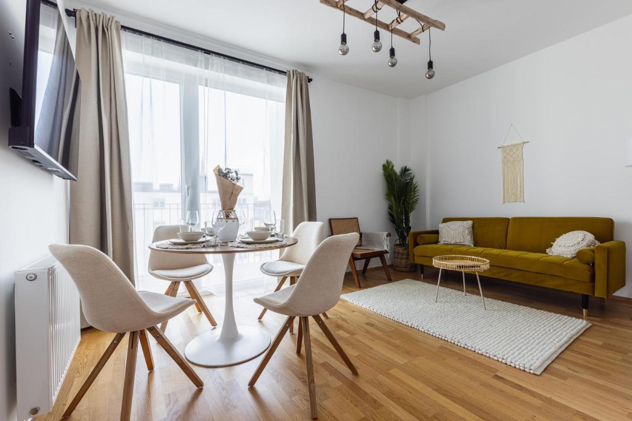 Bright Stylish Apartment With A Balcony In A Top Location Виена Екстериор снимка