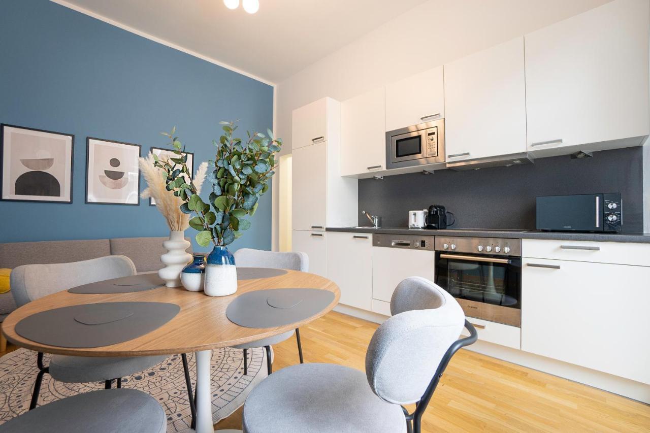 Bright Stylish Apartment With A Balcony In A Top Location Виена Екстериор снимка