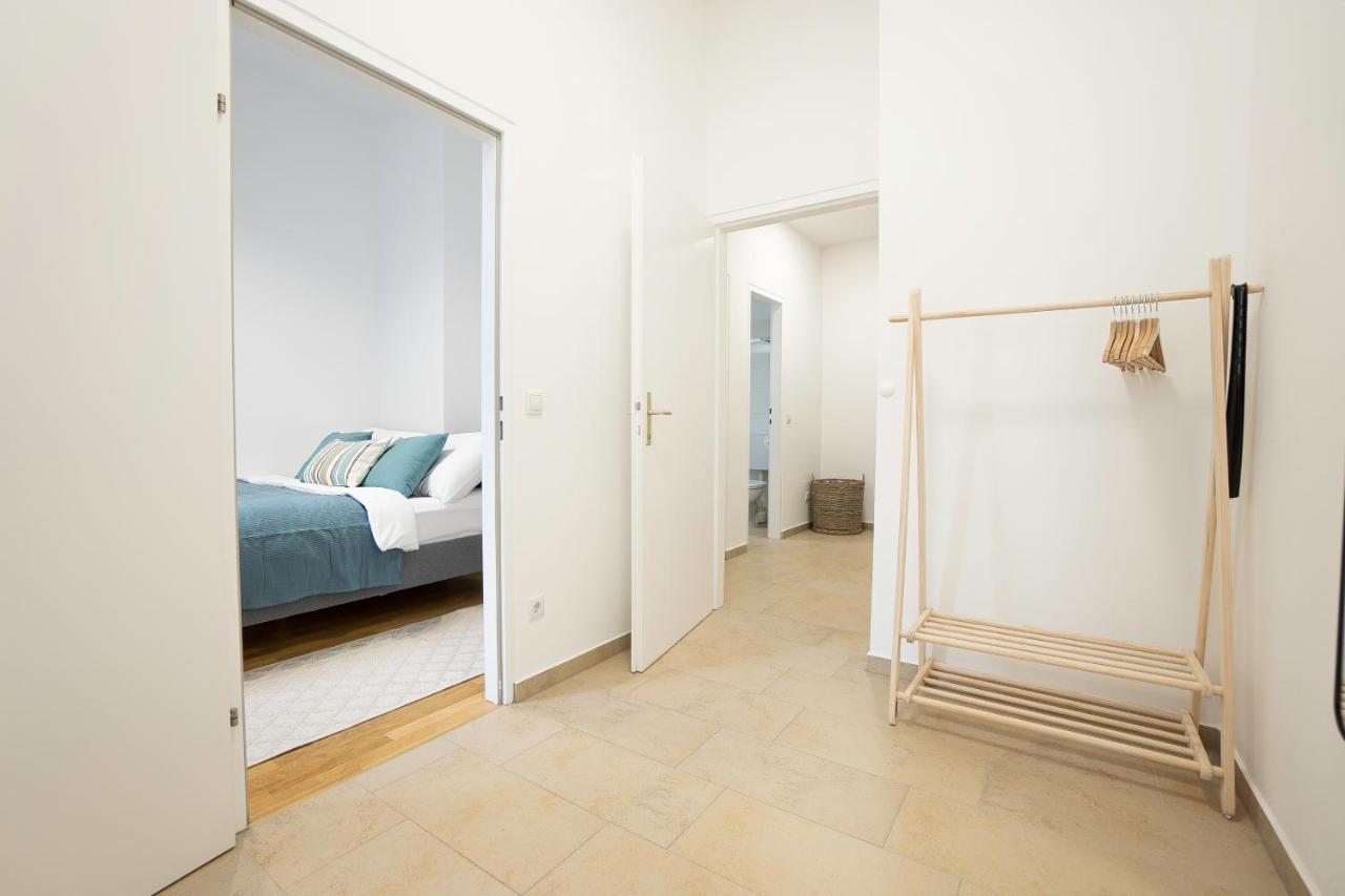 Bright Stylish Apartment With A Balcony In A Top Location Виена Екстериор снимка
