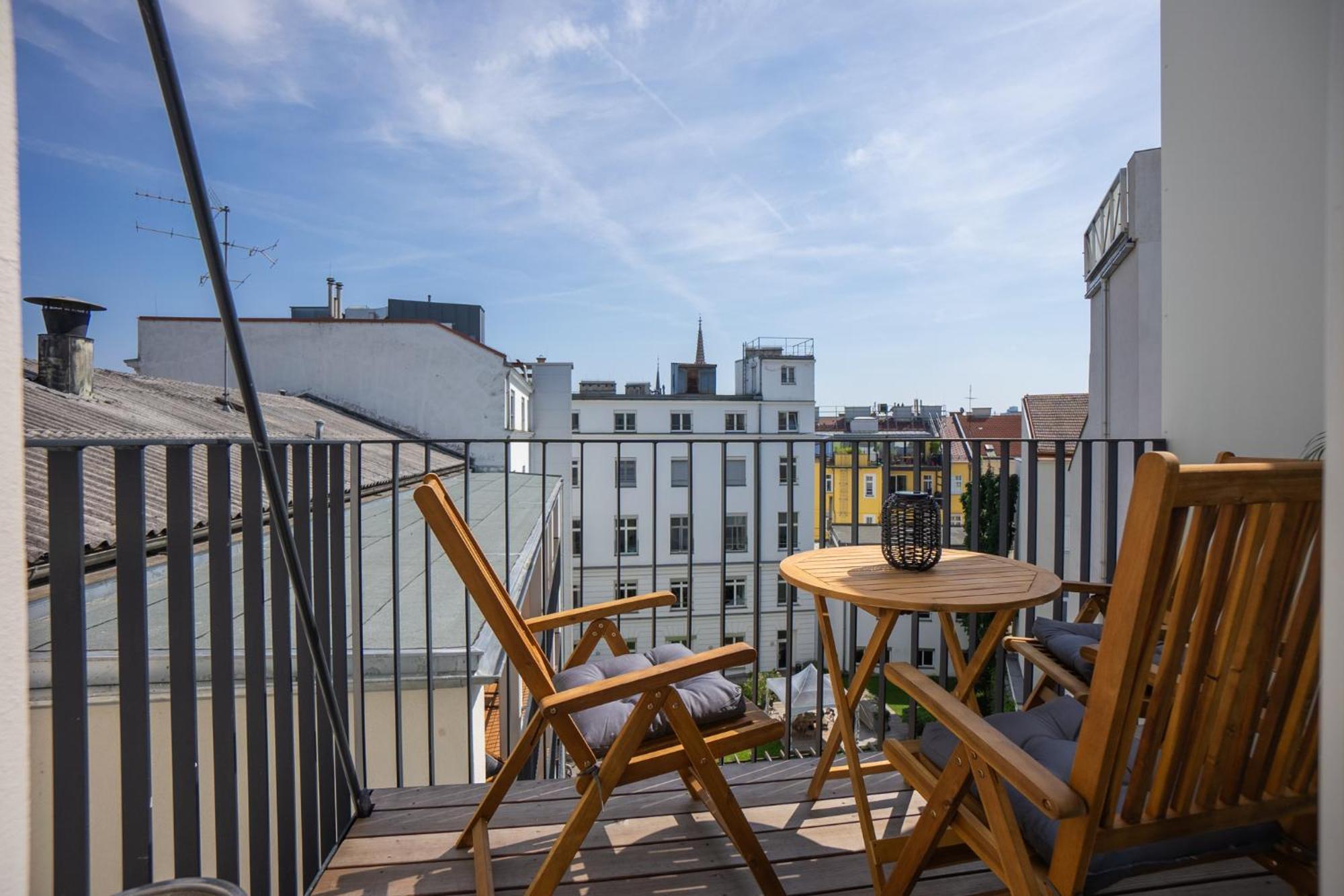 Bright Stylish Apartment With A Balcony In A Top Location Виена Екстериор снимка